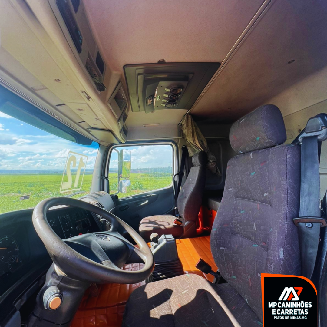 Foto 6 - MERCEDES BENZ AXOR 2035 S 