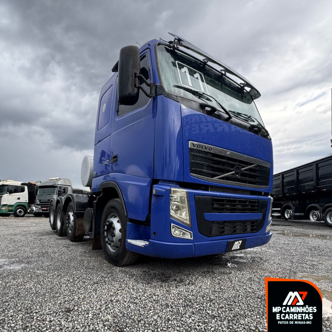 Foto 12 - VOLVO FH 440 8X2 T