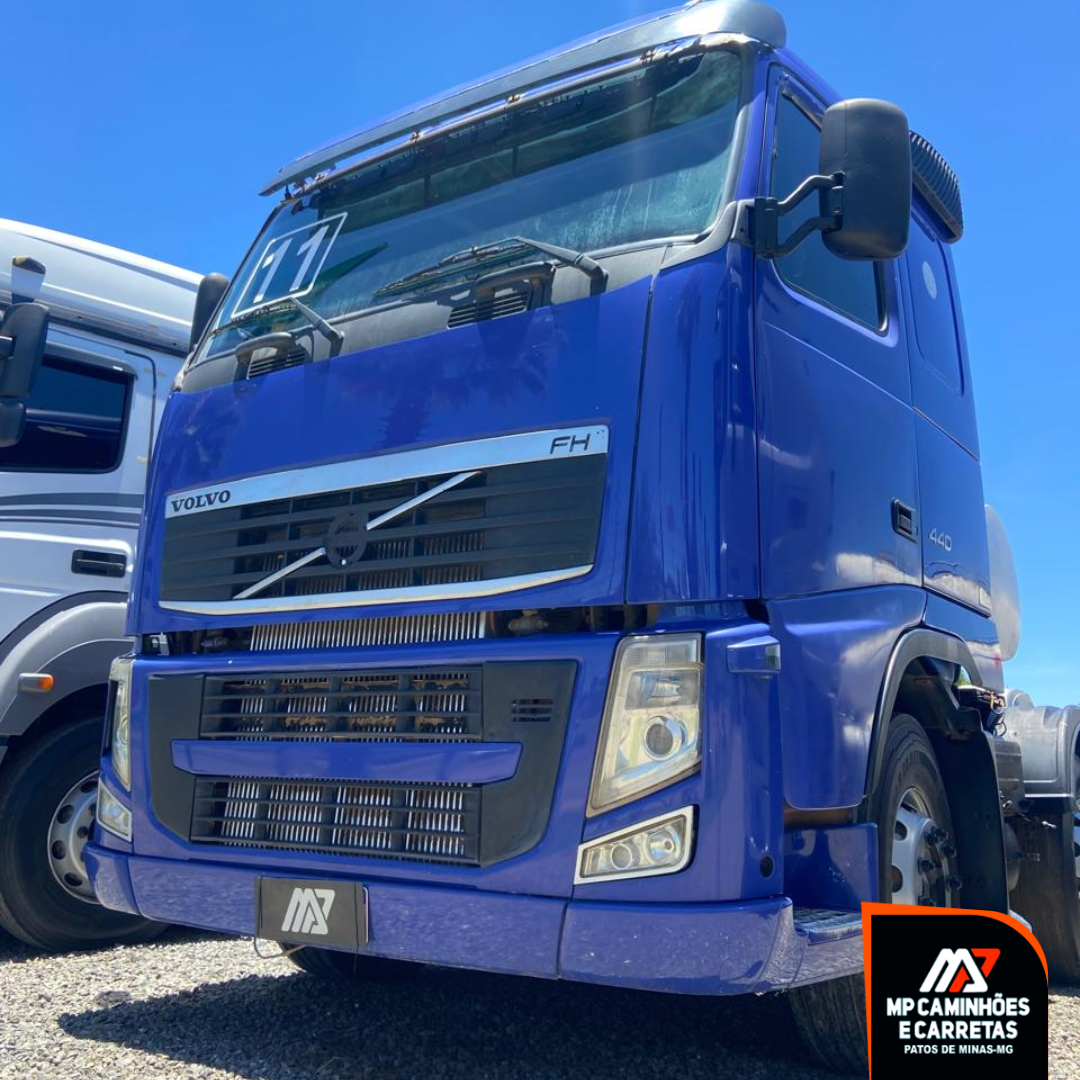 Foto 15 - VOLVO FH 440 8X2 T