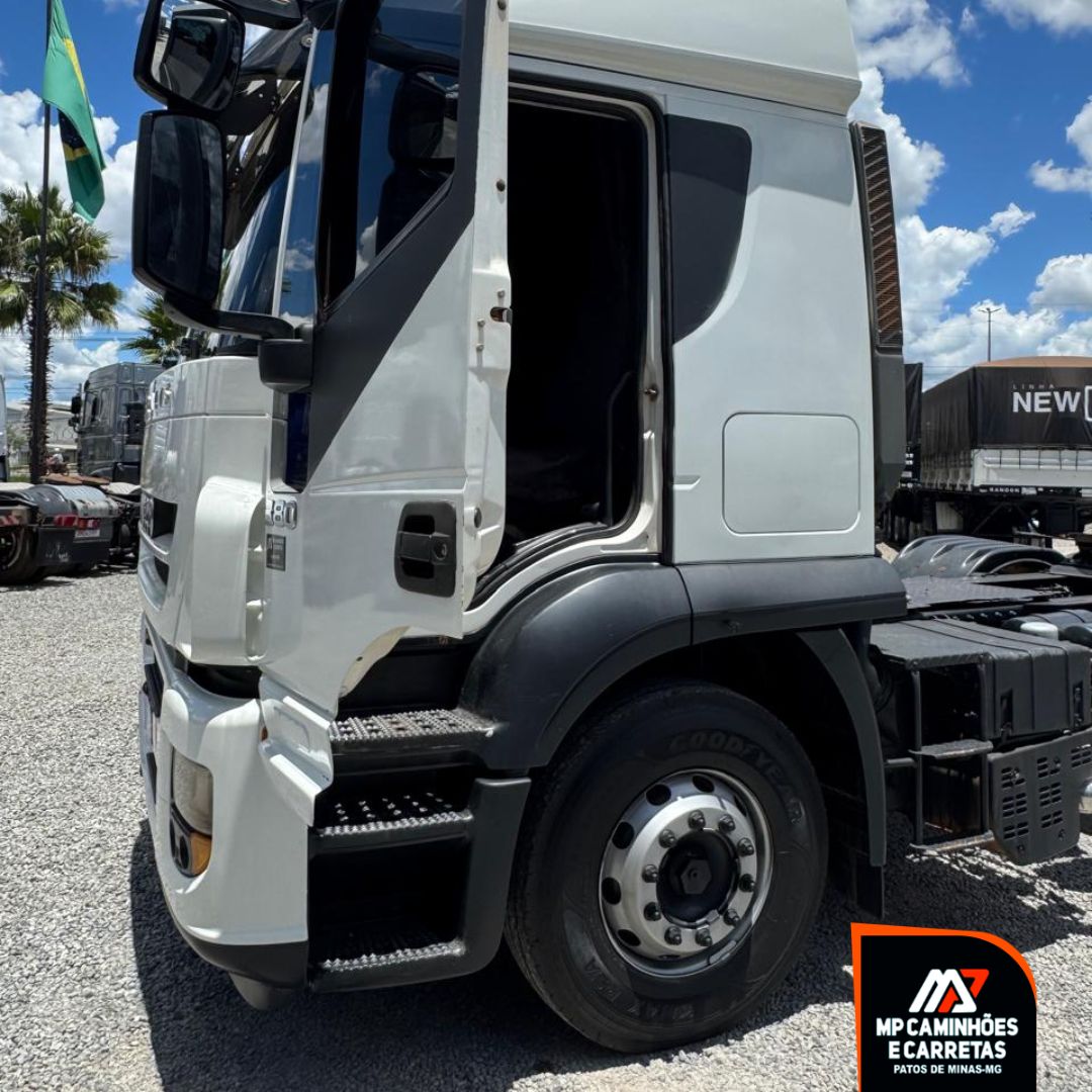 Foto 5 - IVECO STRALIS HD 570 S 38 TN 