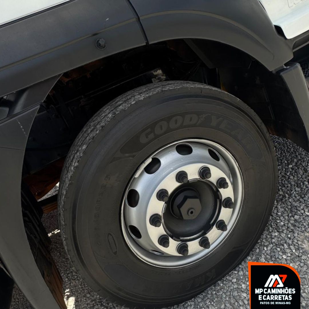 Foto 14 - IVECO STRALIS HD 570 S 38 TN 