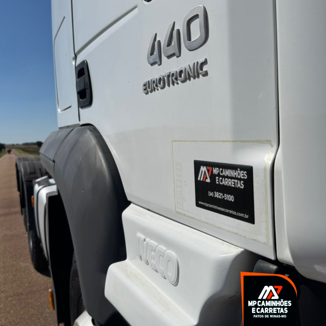 Foto 2 - IVECO STRALIS 600S 44T