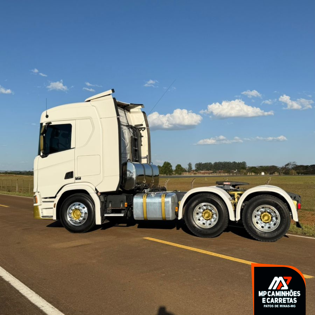 Foto 4 - SCANIA R500