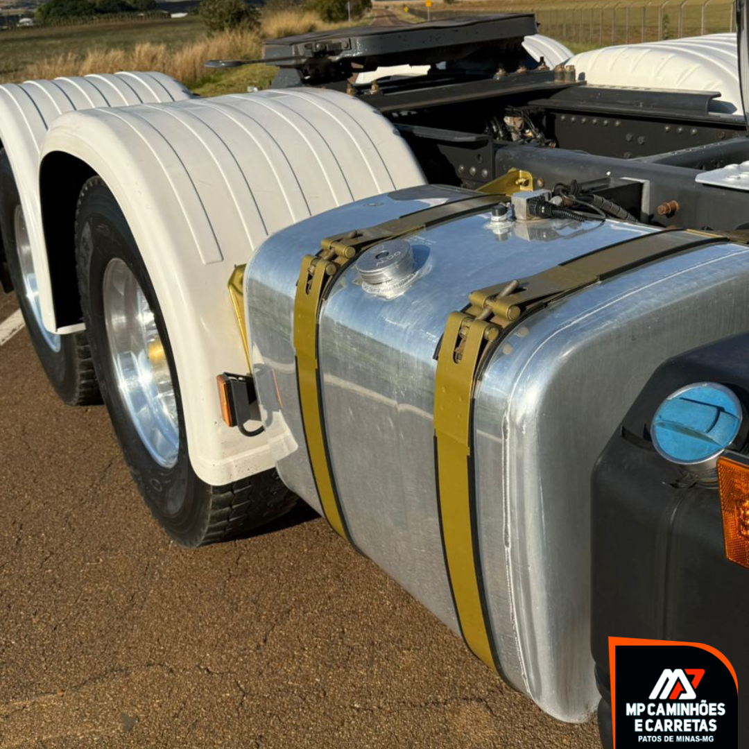 Foto 14 - SCANIA R500